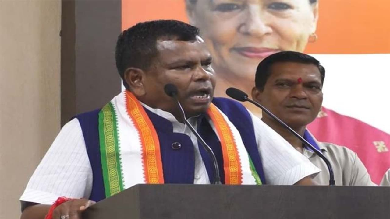 छत्तीसगढ़ के मंत्री ने कहा, हेमा मालिनी के गालों जैसी हैं हमारे क्षेत्र की सड़कें छत्तीसगढ़ के मंत्री ने कहा, हेमा मालिनी के गालों जैसी हैं हमारे क्षेत्र की सड़कें