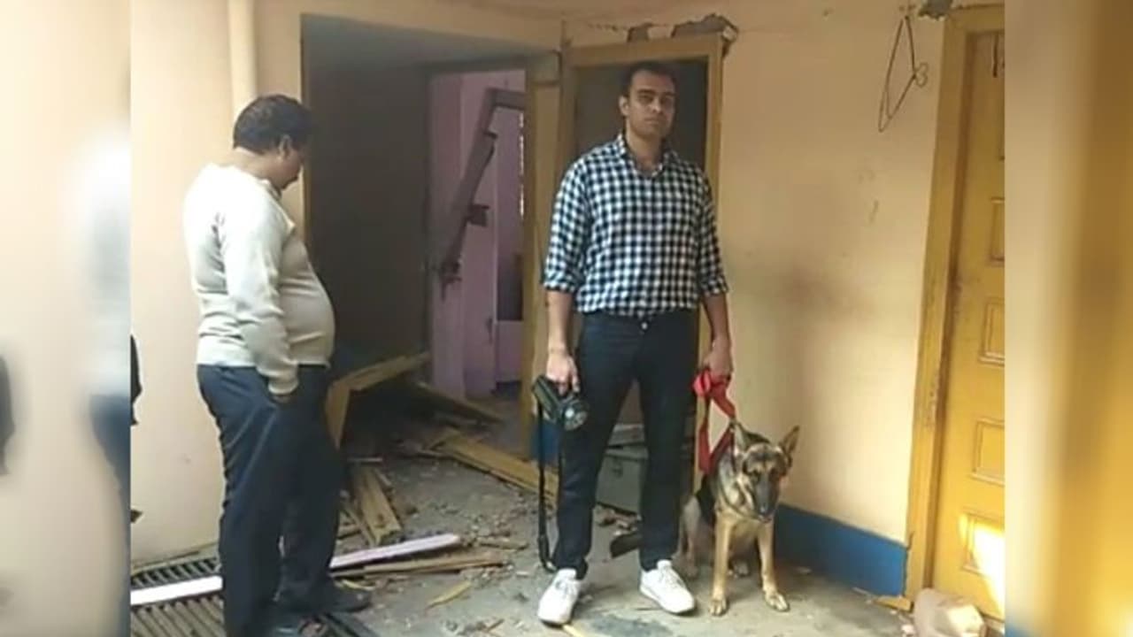 2 साल से बंद पड़े मकान में चोरी करने घुसा था, लेकिन मौत का सामान भी ले गया था साथ 2 साल से बंद पड़े मकान में चोरी करने घुसा था, लेकिन मौत का सामान भी ले गया था साथ