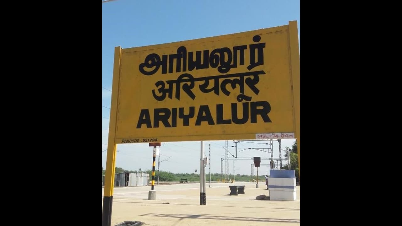 நெஞ்சை வெடித்து சிதறவைக்கும் கொடூரம்... பிறந்த சில மணி நேரத்திலேயே இரட்டை குழந்தைகளுக்கு ஏற்பட்ட கோர முடிவு...