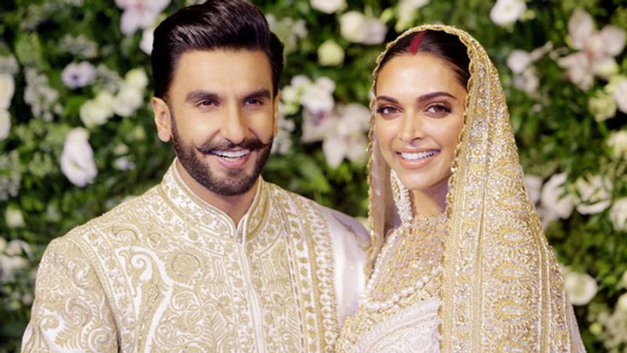 6 साल तक किया डेट फिर की थी शादी, ऐसी है दीपिका और रणवीर की पहली मुलाकात 6 साल तक किया डेट फिर की थी शादी, ऐसी है दीपिका और रणवीर की पहली मुलाकात