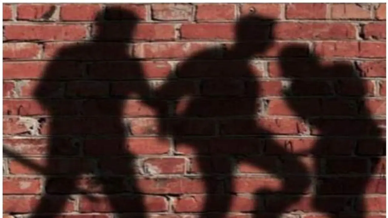 Moral Policing Mangaluru: ಬಸ್‌ನಲ್ಲಿ ವಿದ್ಯಾರ್ಥಿಗಳ ಮೇಲೆ ಹಲ್ಲೆ ನಡೆಸಿದ್ದವರ ಬಂಧನ