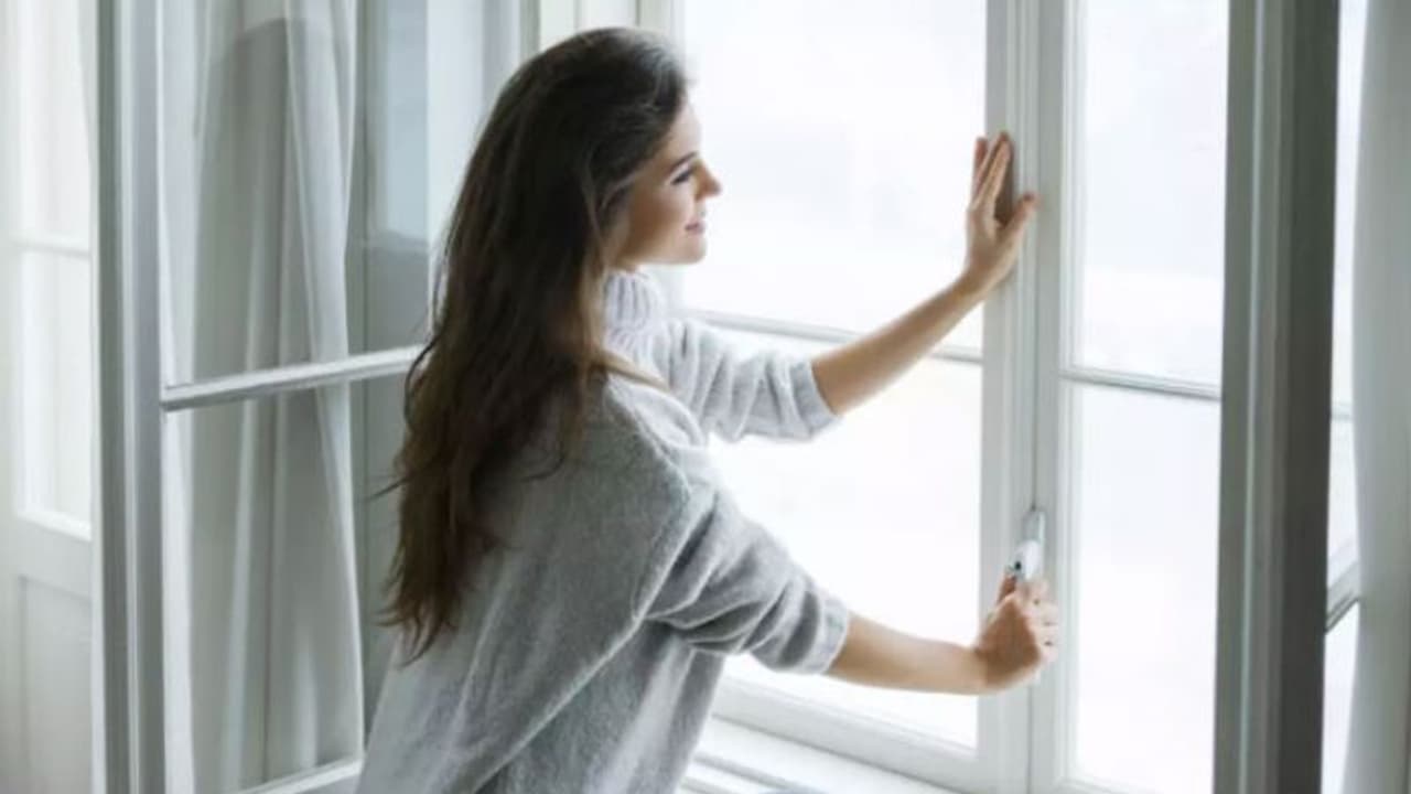 കാമുകന്റെയോ ഭര്ത്താവിന്റെയോ വസ്ത്രങ്ങള് ഉപയോഗിക്കാറുണ്ടോ? എങ്കില് നിങ്ങളറിയണം... കാമുകന്റെയോ ഭര്ത്താവിന്റെയോ വസ്ത്രങ്ങള് ഉപയോഗിക്കാറുണ്ടോ? എങ്കില് നിങ്ങളറിയണം...