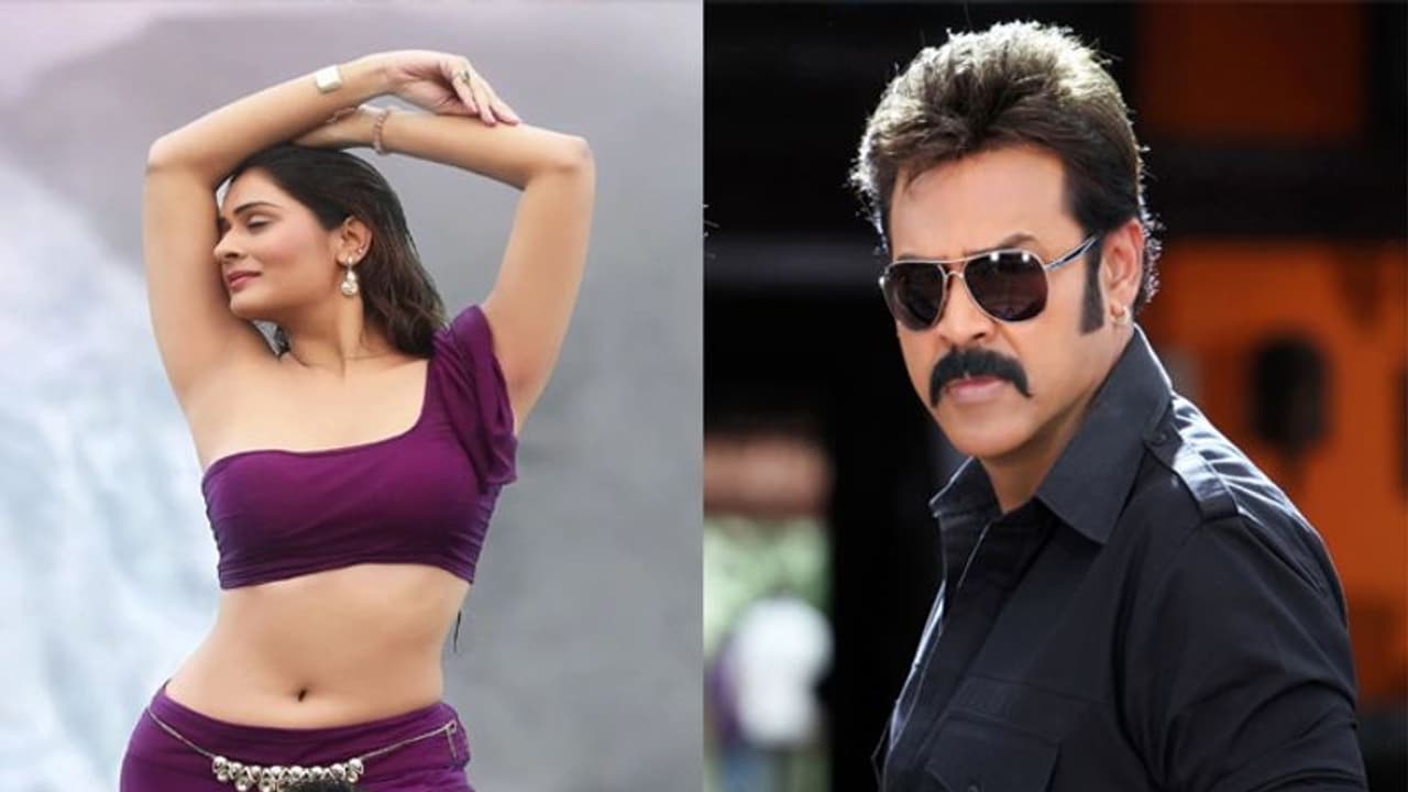 పాయల్ రాజ్ పుత్ తో వెంకటేష్ డ్యూయెట్.. 20 ఏళ్ళు వెనక్కి అట!