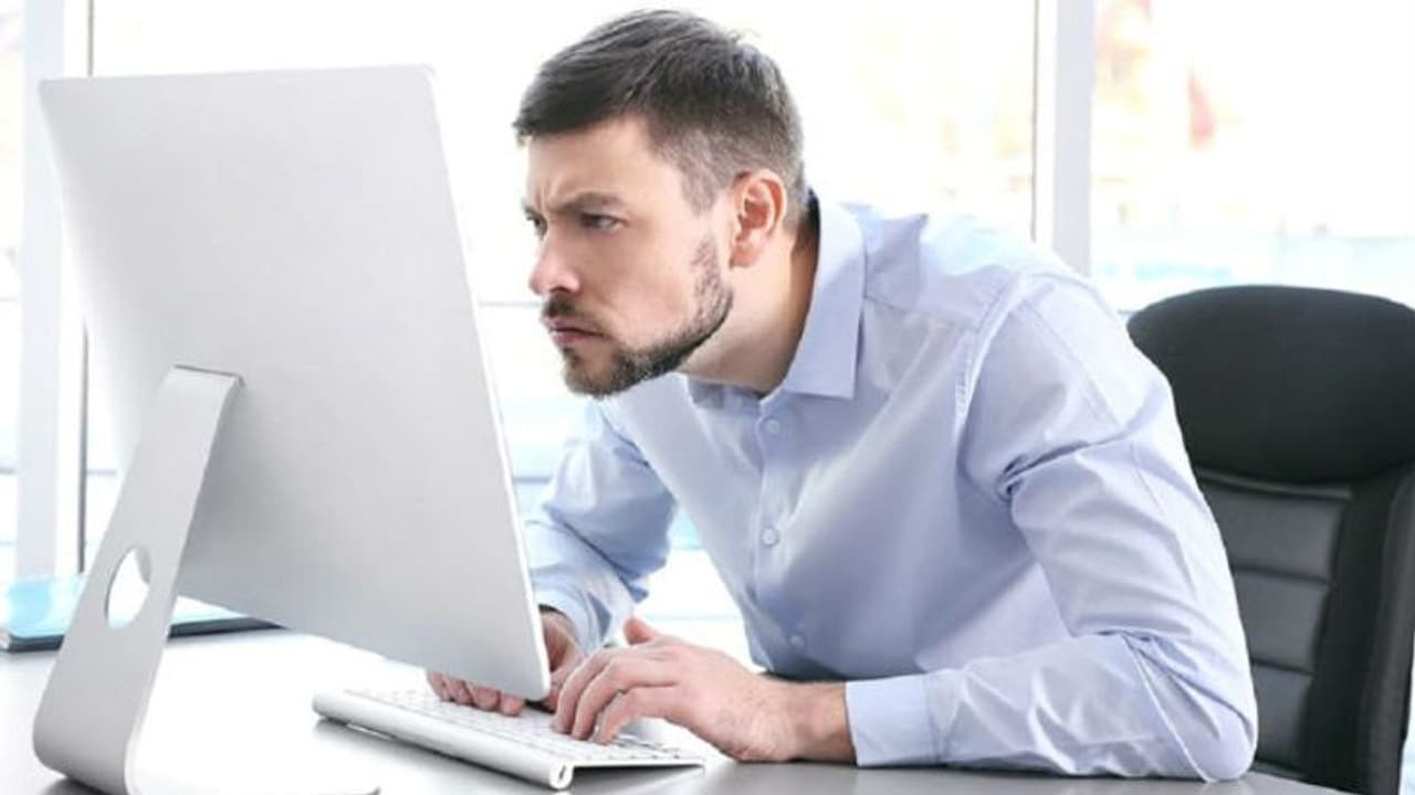 Job Stress : ജോലിസ്ഥലത്തും 'ഹണിമൂണ്‍' ഘട്ടമുണ്ട്; അത് കഴിഞ്ഞാല്‍ പിന്നെ 'ഡാര്‍ക്' ആണ് കാര്യങ്ങള്‍