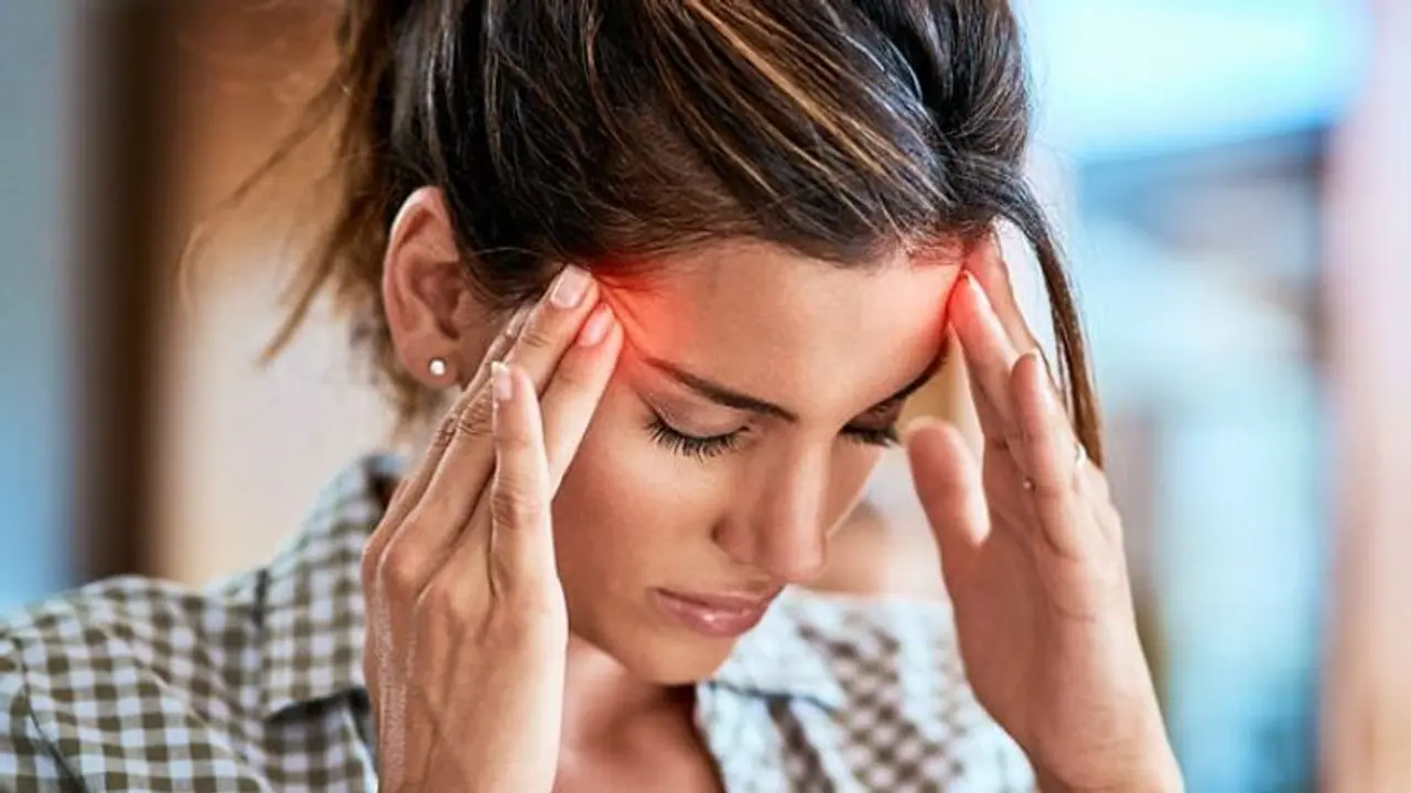 ഇടയ്ക്കിടെ തലവേദന വരുന്നതിന്റെ അഞ്ച് കാരണങ്ങള്... ഇടയ്ക്കിടെ തലവേദന വരുന്നതിന്റെ അഞ്ച് കാരണങ്ങള്...