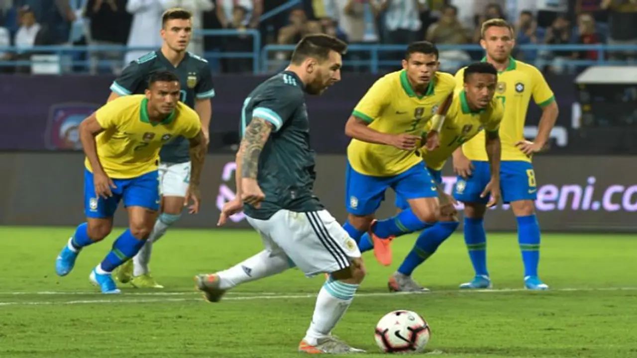 കൊളംബിയ പിന്മാറി, അര്ജന്റീനയില് കൊവിഡ് പ്രതിസന്ധി; കോപ അമേരിക്ക അനിശ്ചിതത്വത്തില് കൊളംബിയ പിന്മാറി, അര്ജന്റീനയില് കൊവിഡ് പ്രതിസന്ധി; കോപ അമേരിക്ക അനിശ്ചിതത്വത്തില്