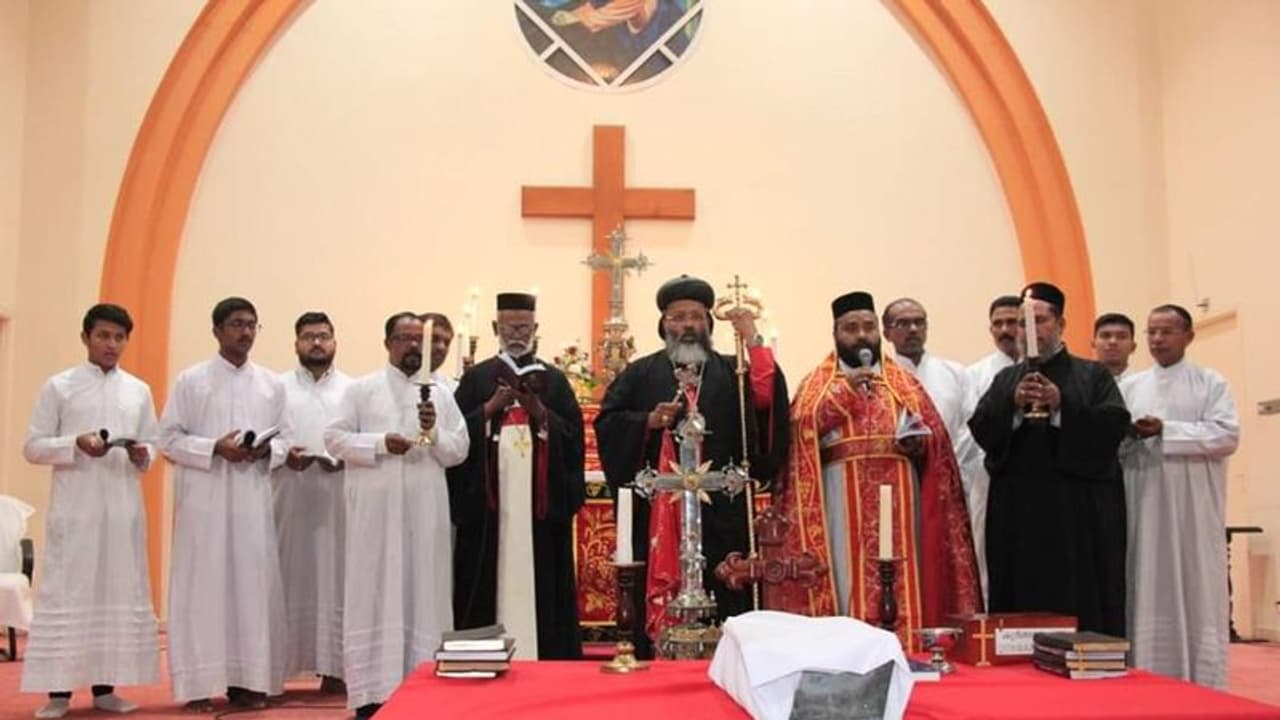 പരുമല തിരുമേനിയുടെ ഓർമ്മപ്പെരുന്നാൾ ആചരിച്ച് ഒമാന് പരുമല തിരുമേനിയുടെ ഓർമ്മപ്പെരുന്നാൾ ആചരിച്ച് ഒമാന്