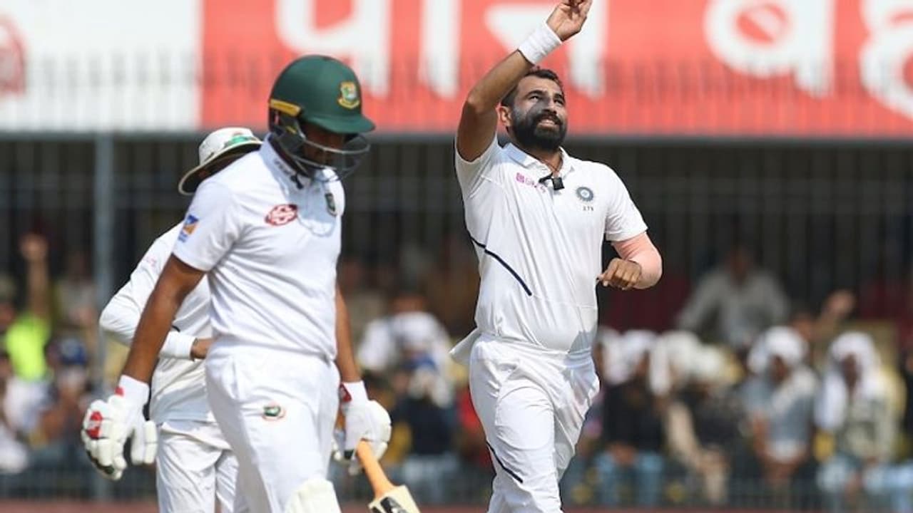 ಟೀಂ ಇಂಡಿಯಾ ಗೆಲುವಿಗೆ 4 ಮೆಟ್ಟಿಲು ಮಾತ್ರ ಬಾಕಿ! ಟೀಂ ಇಂಡಿಯಾ ಗೆಲುವಿಗೆ 4 ಮೆಟ್ಟಿಲು ಮಾತ್ರ ಬಾಕಿ!