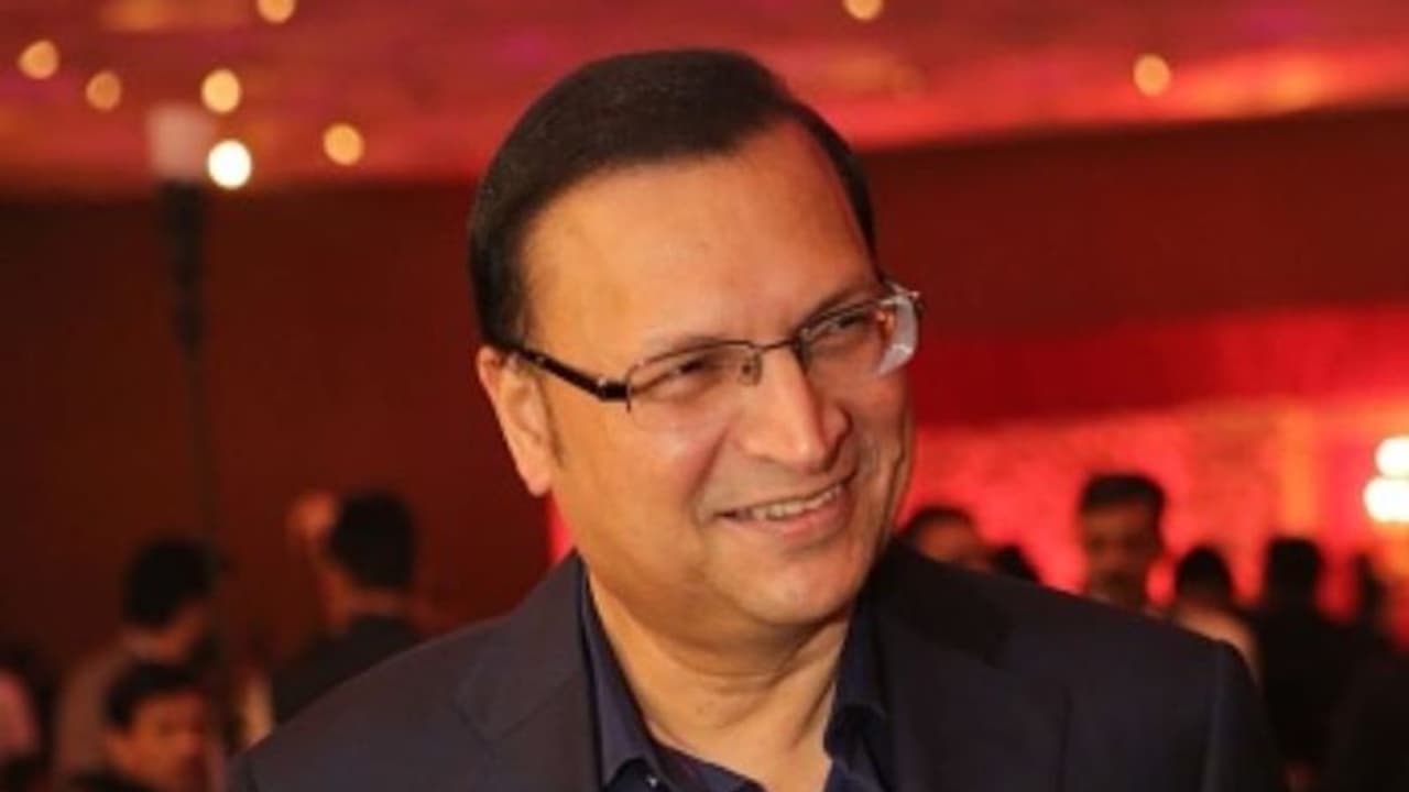 ২০ মাসেই মোহভঙ্গ, সভাপতি পদকে গুডবাই জানালেন রজত শর্মা ২০ মাসেই মোহভঙ্গ, সভাপতি পদকে গুডবাই জানালেন রজত শর্মা