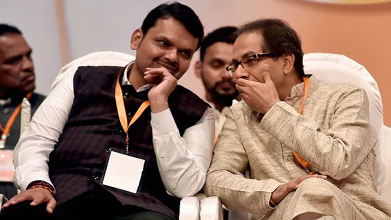 మెట్టుదిగిన బీజేపీ: సీఎం కుర్చీపై శివసేనకు రాయబారం