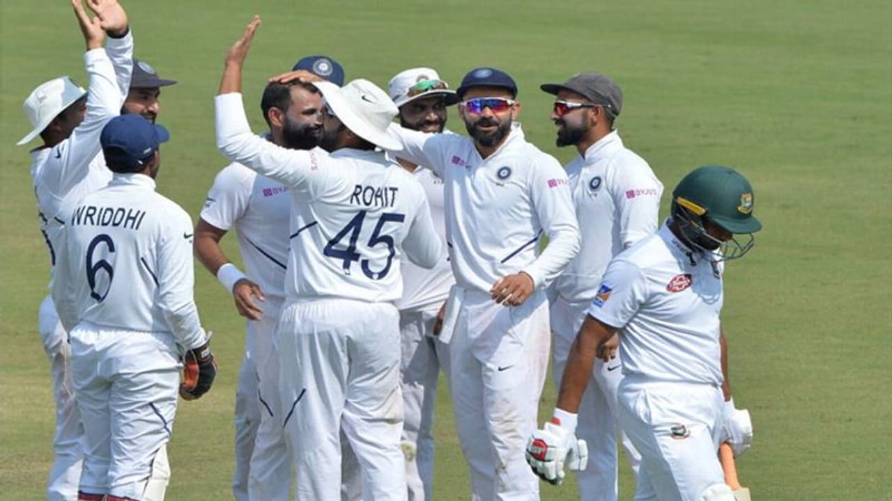 బంగ్లాదేశ్ పై ఘన విజయం: రికార్డులే రికార్డులు బంగ్లాదేశ్ పై ఘన విజయం: రికార్డులే రికార్డులు