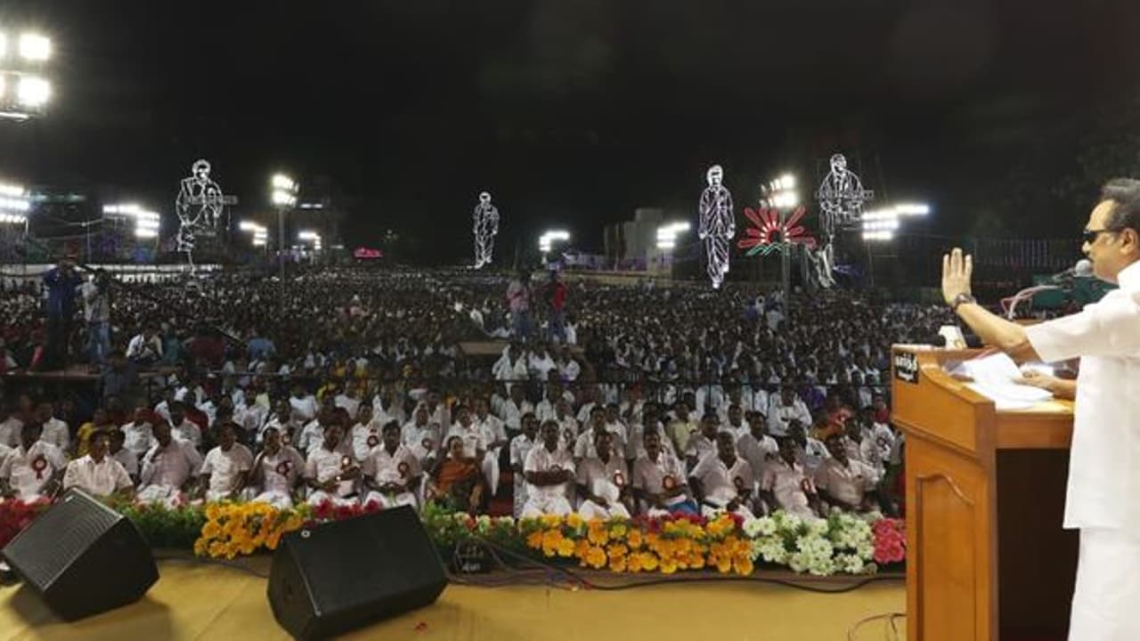 தியாகம், சிறை, சித்ரவதை இதெல்லாம் தெரியாதவங்களுக்கு என்னப் பத்தி பேச எந்தத் தகுதியும் இல்ல !! தெறிக்க விட்ட ஸ்டாலின் !! தியாகம், சிறை, சித்ரவதை இதெல்லாம் தெரியாதவங்களுக்கு என்னப் பத்தி பேச எந்தத் தகுதியும் இல்ல !! தெறிக்க விட்ட ஸ்டாலின் !!