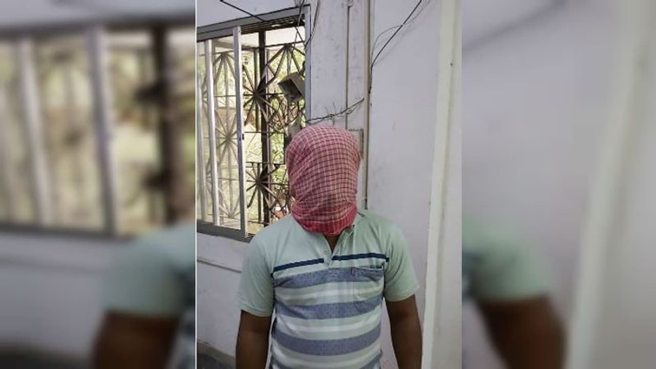 পঞ্চসায়র গণধর্ষণ কাণ্ডে গ্রেফতার ট্যাক্সি চালক, সাহায্যের প্রতিশ্রুতি দিয়ে নির্যাতনের অভিযোগ পঞ্চসায়র গণধর্ষণ কাণ্ডে গ্রেফতার ট্যাক্সি চালক, সাহায্যের প্রতিশ্রুতি দিয়ে নির্যাতনের অভিযোগ