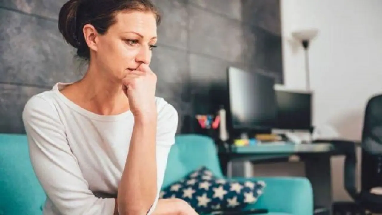 रिलेशनशिप में महिलाएं होती हैं तनाव की ज्यादा शिकार, ऐसे पाएं निजात रिलेशनशिप में महिलाएं होती हैं तनाव की ज्यादा शिकार, ऐसे पाएं निजात