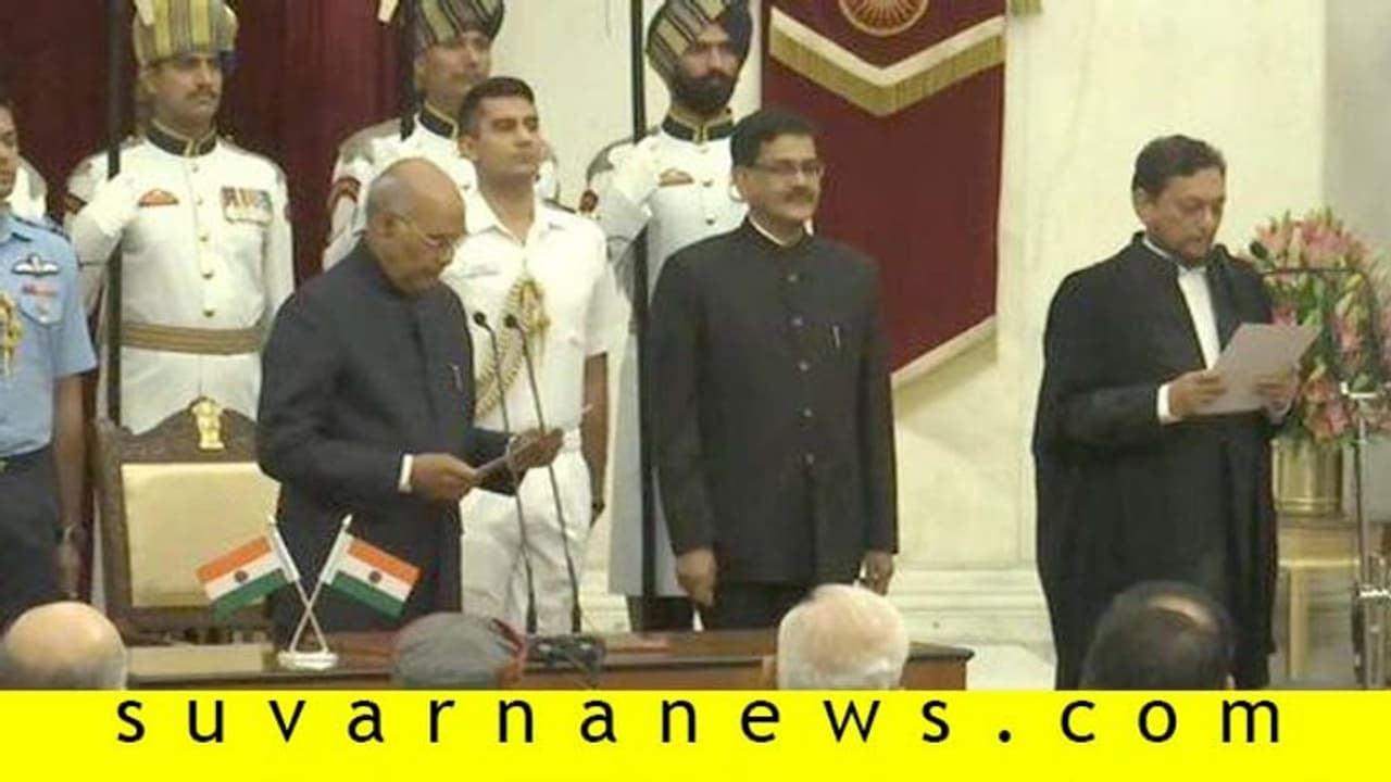 47 ನೇ ಸಿಜೆ ಆಗಿ ನ್ಯಾ ಬೋಬ್ಡೆ ಪದಗ್ರಹಣ ಸ್ವೀಕಾರ 47 ನೇ ಸಿಜೆ ಆಗಿ ನ್ಯಾ ಬೋಬ್ಡೆ ಪದಗ್ರಹಣ ಸ್ವೀಕಾರ