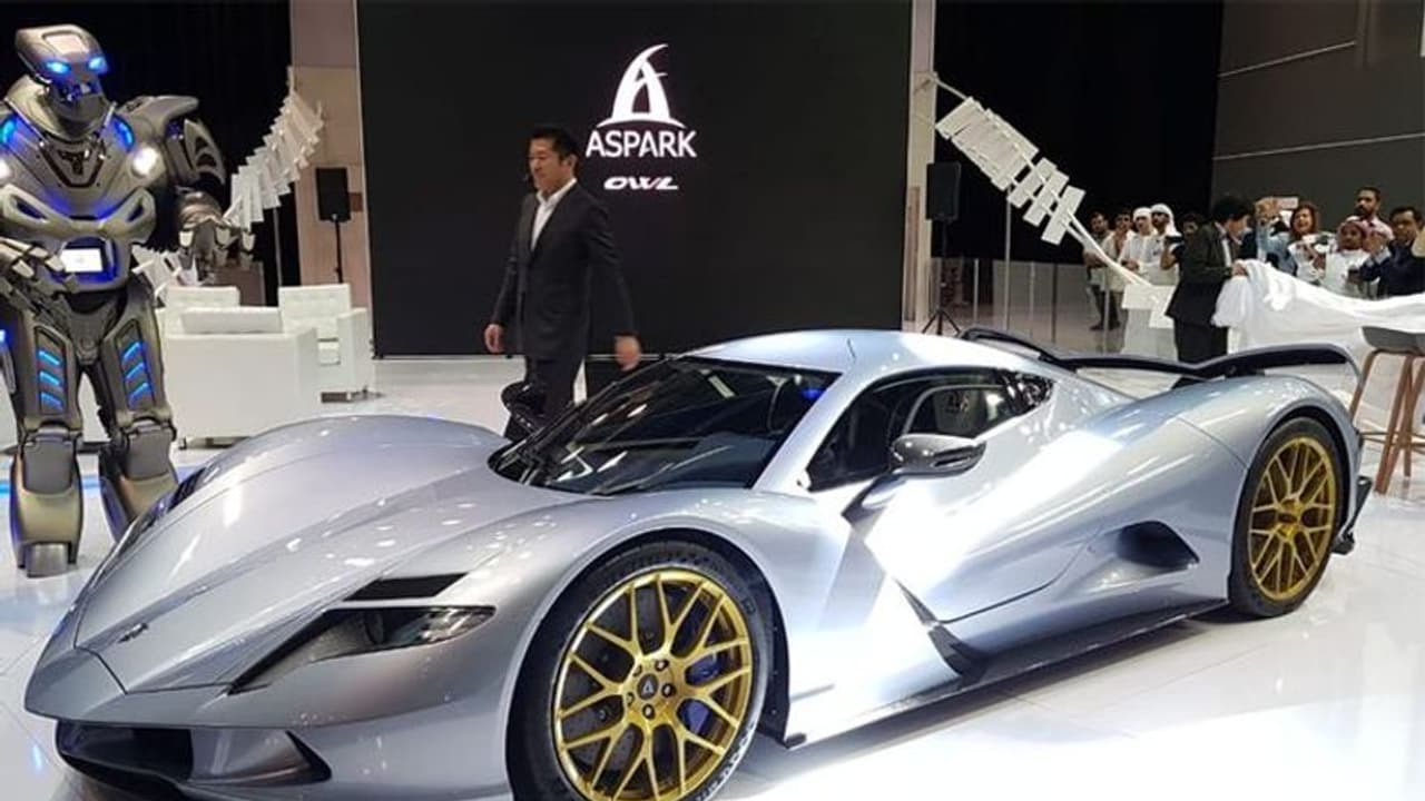 స్పీడ్లో రికార్డు:1.69 సెకన్లలో 100 కిమీ వేగం.. ధరెంతంటే స్పీడ్లో రికార్డు:1.69 సెకన్లలో 100 కిమీ వేగం.. ధరెంతంటే