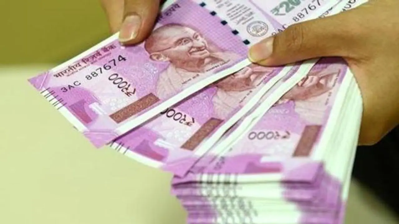 GSTR-3B returns filing sees massive jump with 18.27 lakh on November 20