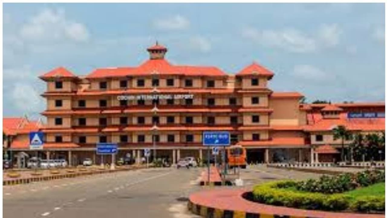 80 കോടിയുടെ പദ്ധതി, നെടുമ്പാശ്ശേരി വിമാനത്താവളത്തിൽ 'ഓപ്പറേഷൻ പ്രവാഹി'ന്റെ രണ്ടാം ഘട്ടവുമായി സിയാൽ 80 കോടിയുടെ പദ്ധതി, നെടുമ്പാശ്ശേരി വിമാനത്താവളത്തിൽ 'ഓപ്പറേഷൻ പ്രവാഹി'ന്റെ രണ്ടാം ഘട്ടവുമായി സിയാൽ