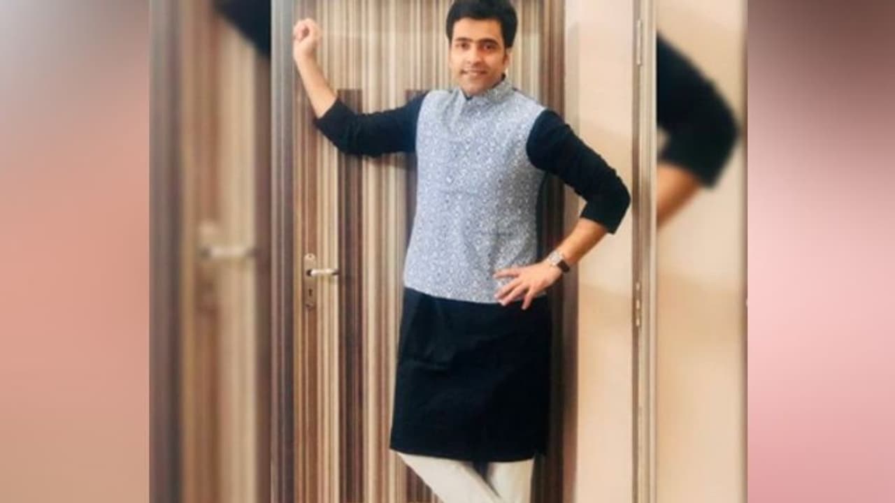 যিশুর বদলে আবির, সা রে গা মা পা র মঞ্চে এবার দেখা মিলবে বাঙালি তরুণীদের ক্রাসের যিশুর বদলে আবির, সা রে গা মা পা র মঞ্চে এবার দেখা মিলবে বাঙালি তরুণীদের ক্রাসের