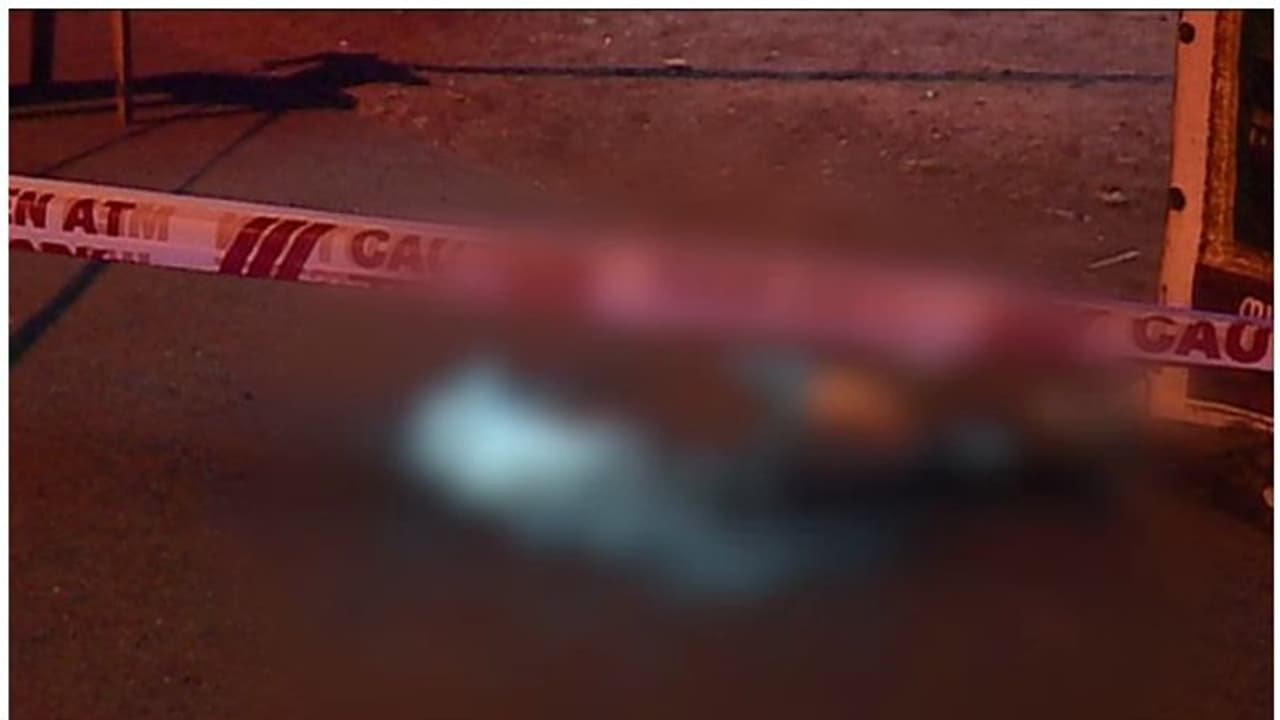 ஒதுக்குபுறமாக உள்ள புதரில் வைத்து இளம்பெண் பலாத்காரம்... கொடூரமாக கொலை செய்து உடல் ஆற்றில் வீச்சு..! ஒதுக்குபுறமாக உள்ள புதரில் வைத்து இளம்பெண் பலாத்காரம்... கொடூரமாக கொலை செய்து உடல் ஆற்றில் வீச்சு..!