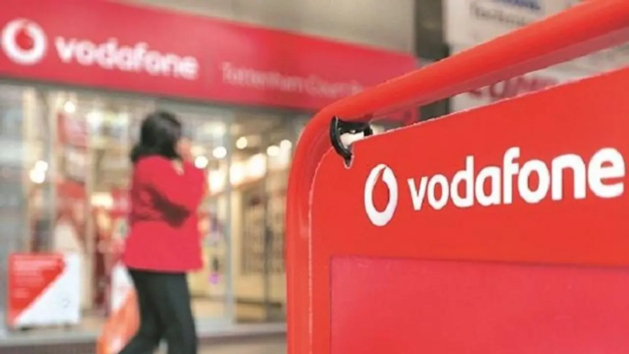 வோடஃபோன் வாடிக்கையாளர்களே உஷாராயிடுங்க… டிசம் 1 ம் தேதி காத்திருக்கு அதிர்ச்சி