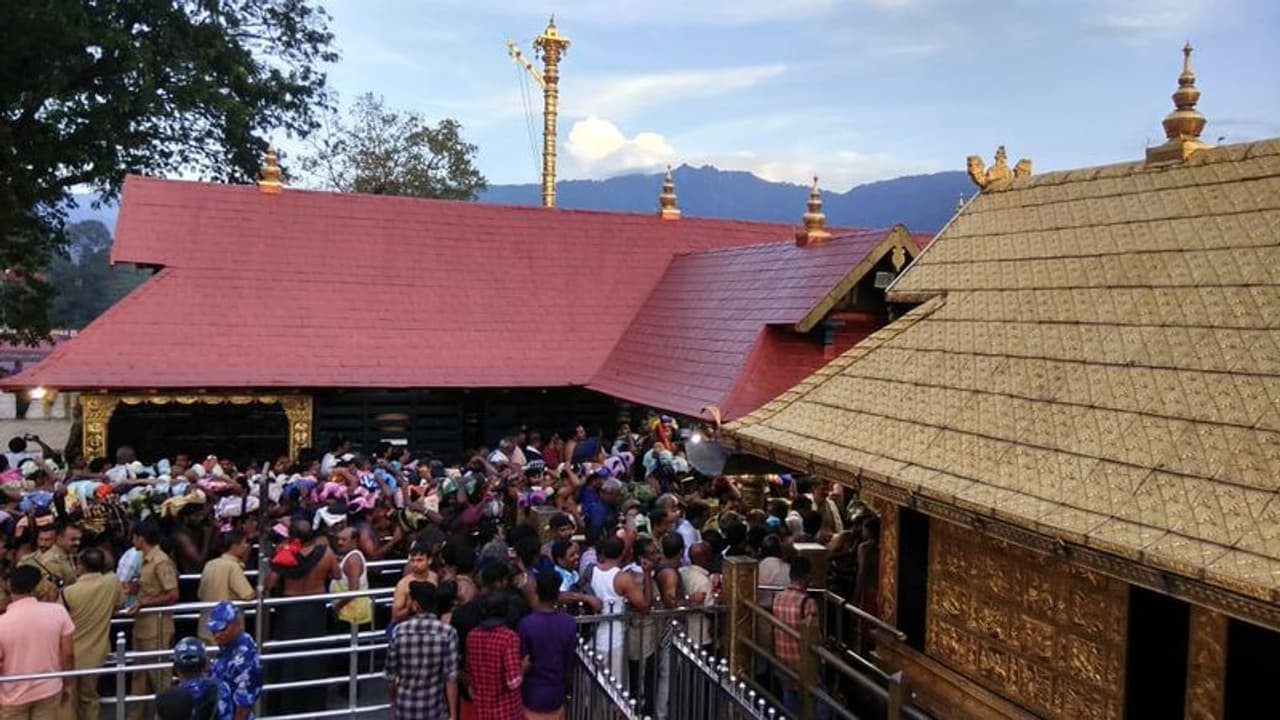 ಶಬರಿಮಲೆಗೆ ರಾಜ್ಯದ 9 ಸ್ತ್ರೀಯರ ಬುಕ್ಕಿಂಗ್‌!