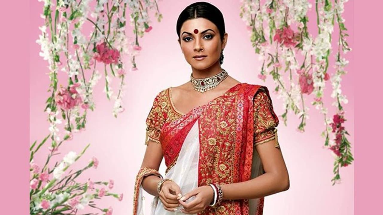 এখনও মাসে লক্ষ লক্ষ টাকা আয় করেন সুস্মিতা সেন, মেয়েদের নিয়েই বিলাসবহুল জীবন কাটান তিনি