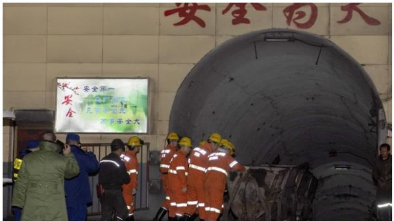 ചൈനയിലെ കൽക്കരി ഖനി സ്ഫോടനം; 15 മരണം, 9 പേർക്ക് പരിക്ക് ചൈനയിലെ കൽക്കരി ഖനി സ്ഫോടനം; 15 മരണം, 9 പേർക്ക് പരിക്ക്