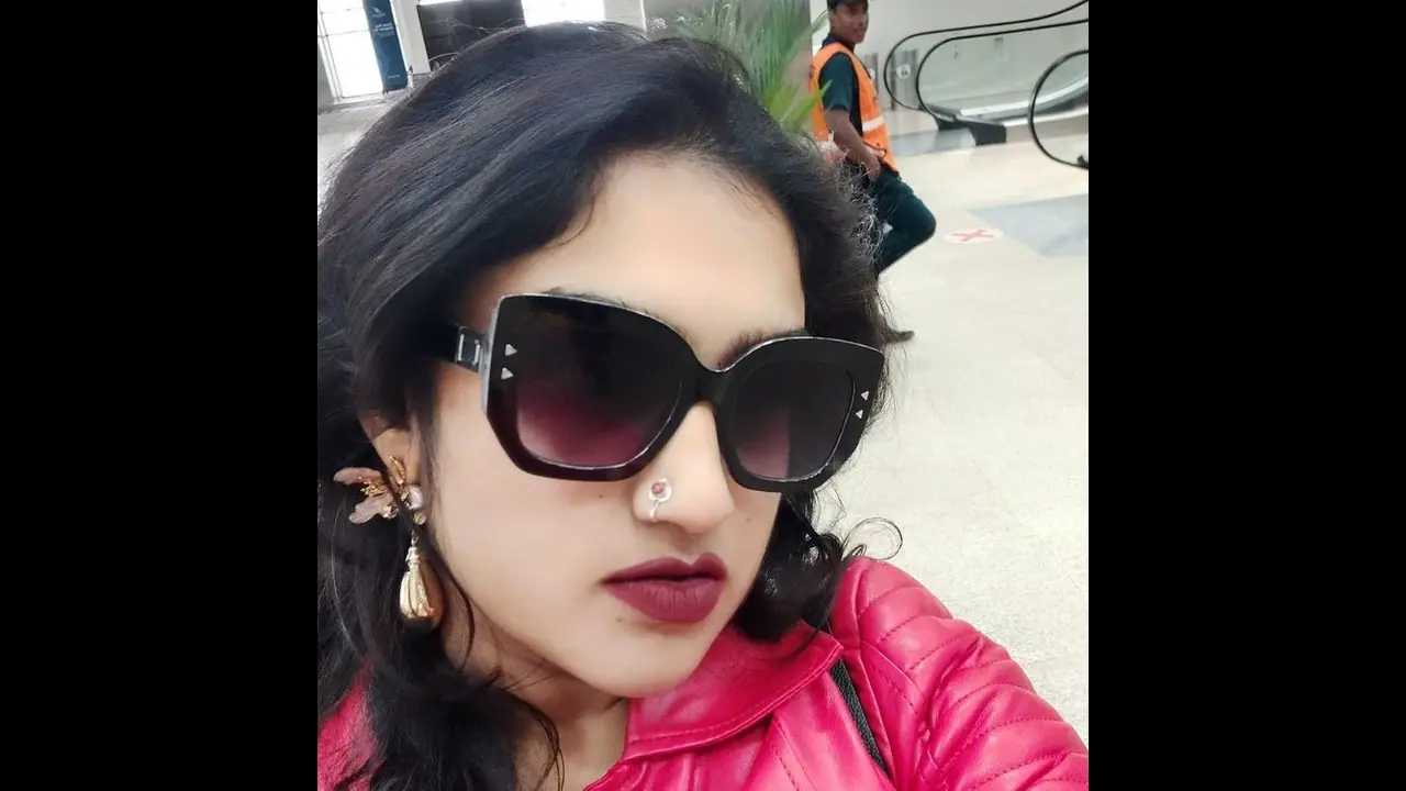 நமக்கு இனி மாஸ் எண்டர்டெயின்மெண்ட் இருக்கு... புதுசா சேனல் ஆரம்பித்த வனிதா... என்ன ஆகப்போகுதுன்னு பொறுத்திருந்து பார்ப்போம்...! நமக்கு இனி மாஸ் எண்டர்டெயின்மெண்ட் இருக்கு... புதுசா சேனல் ஆரம்பித்த வனிதா... என்ன ஆகப்போகுதுன்னு பொறுத்திருந்து பார்ப்போம்...!