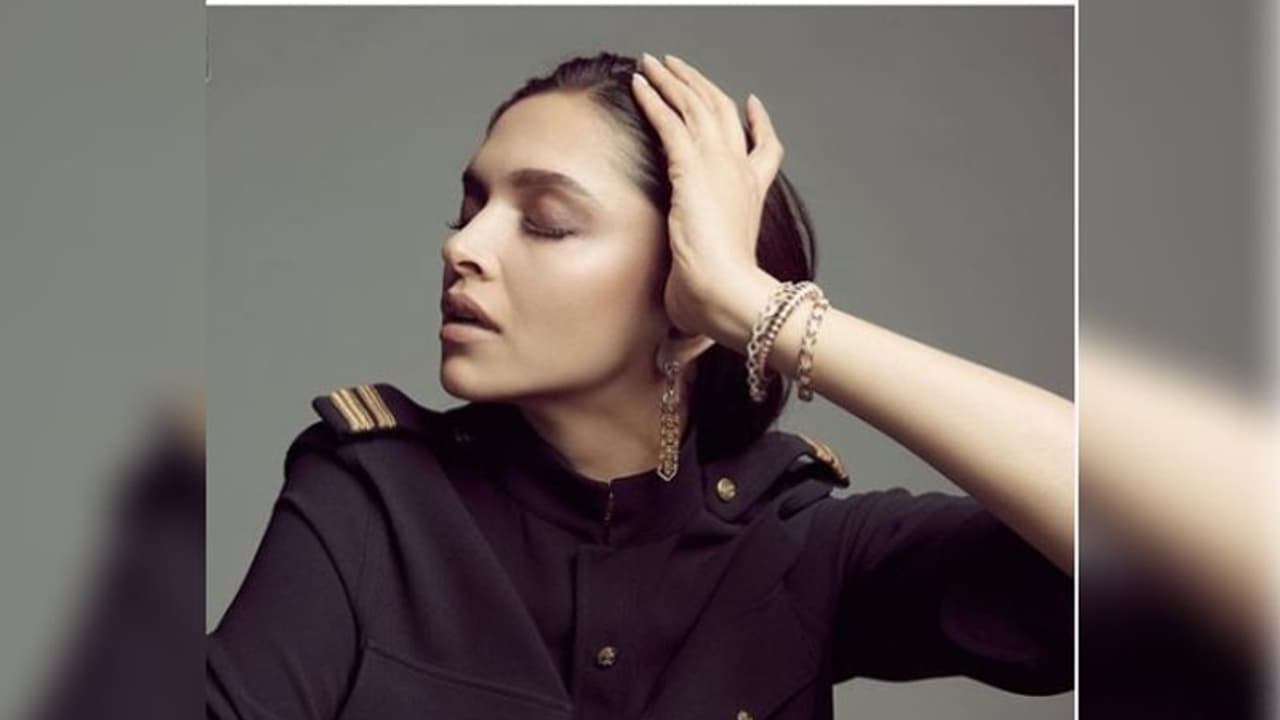 ড্রাগের নেশার থেকে মারাত্মক রণবীরের ভালবাসা, দীপিকার পোস্ট ঘিরে শোরগোল ড্রাগের নেশার থেকে মারাত্মক রণবীরের ভালবাসা, দীপিকার পোস্ট ঘিরে শোরগোল