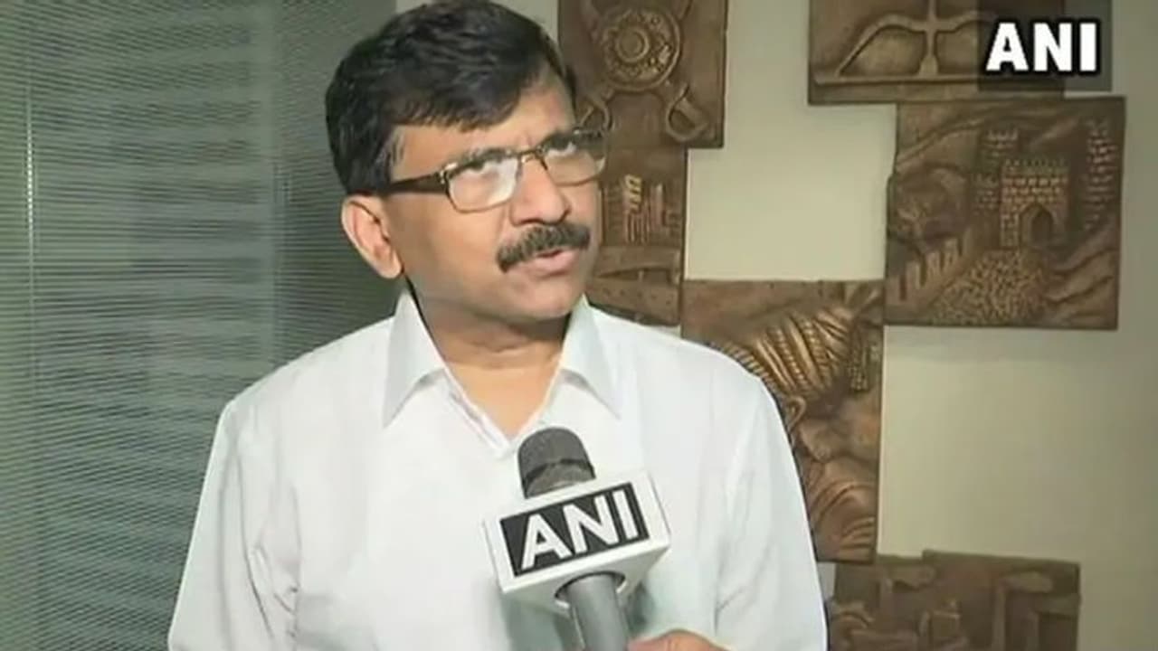 നേതൃ സ്ഥാനത്ത് രാഹുലില്ലെങ്കില് കോണ്ഗ്രസ് നശിക്കുമെന്ന് ശിവസേന നേതാവ് നേതൃ സ്ഥാനത്ത് രാഹുലില്ലെങ്കില് കോണ്ഗ്രസ് നശിക്കുമെന്ന് ശിവസേന നേതാവ്