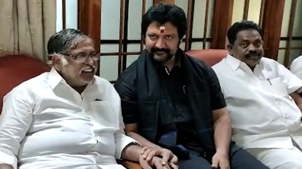 తెలుగుదేశం పార్టీని నేను ఎప్పుడూ తిట్టలేదు.. అది గొప్ప పార్టీ : వైసీపీ నేత వల్లభనేని వంశీ... తెలుగుదేశం పార్టీని నేను ఎప్పుడూ తిట్టలేదు.. అది గొప్ప పార్టీ : వైసీపీ నేత వల్లభనేని వంశీ...