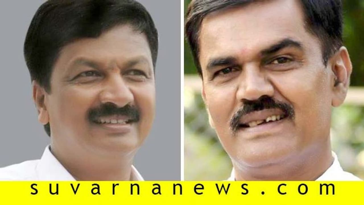 'ರಮೇಶ ಜಾರಕಿಹೊಳಿ ಉತ್ತರ ಕರ್ನಾಟಕದ ಹೀರೋ' 'ರಮೇಶ ಜಾರಕಿಹೊಳಿ ಉತ್ತರ ಕರ್ನಾಟಕದ ಹೀರೋ'