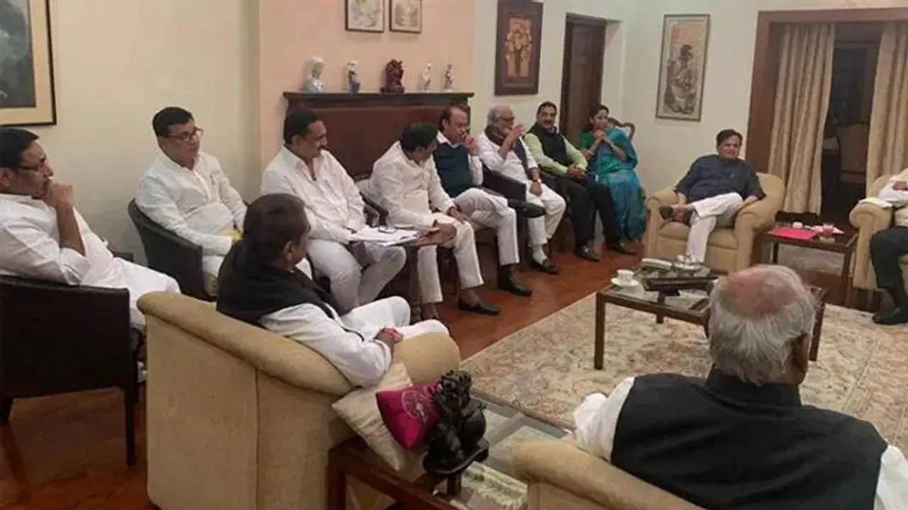 एनसीपी और कांग्रेस में सीएमपी तय, लेकिन सरकार से दूर है शिवसेना