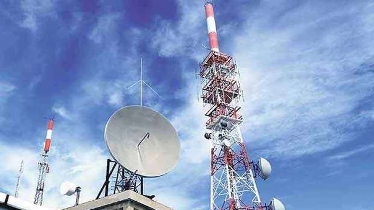 Union Cabinet approves telecom spectrum auctions at base price of Rs 96,317.65 crore