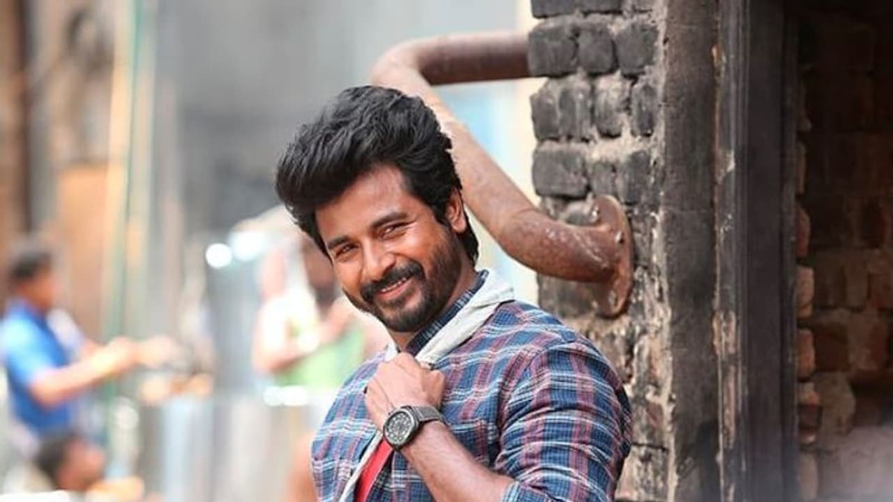 இளம் நடிகையை 'டாக்டர்' படத்திற்கு டார்கெட் செய்து கமிட் செய்த சிவகார்த்திகேயன்..! அதிர்ஷ்டம் அடித்தது யாருக்கு தெரியுமா? இளம் நடிகையை 'டாக்டர்' படத்திற்கு டார்கெட் செய்து கமிட் செய்த சிவகார்த்திகேயன்..! அதிர்ஷ்டம் அடித்தது யாருக்கு தெரியுமா?