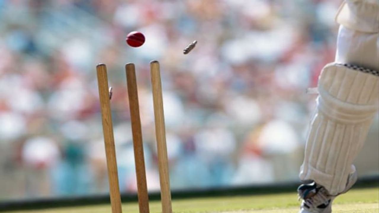 সাত রানে অল আউট গোটা দল, লজ্জার রেকর্ড হ্যারিস শিল্ডে সাত রানে অল আউট গোটা দল, লজ্জার রেকর্ড হ্যারিস শিল্ডে