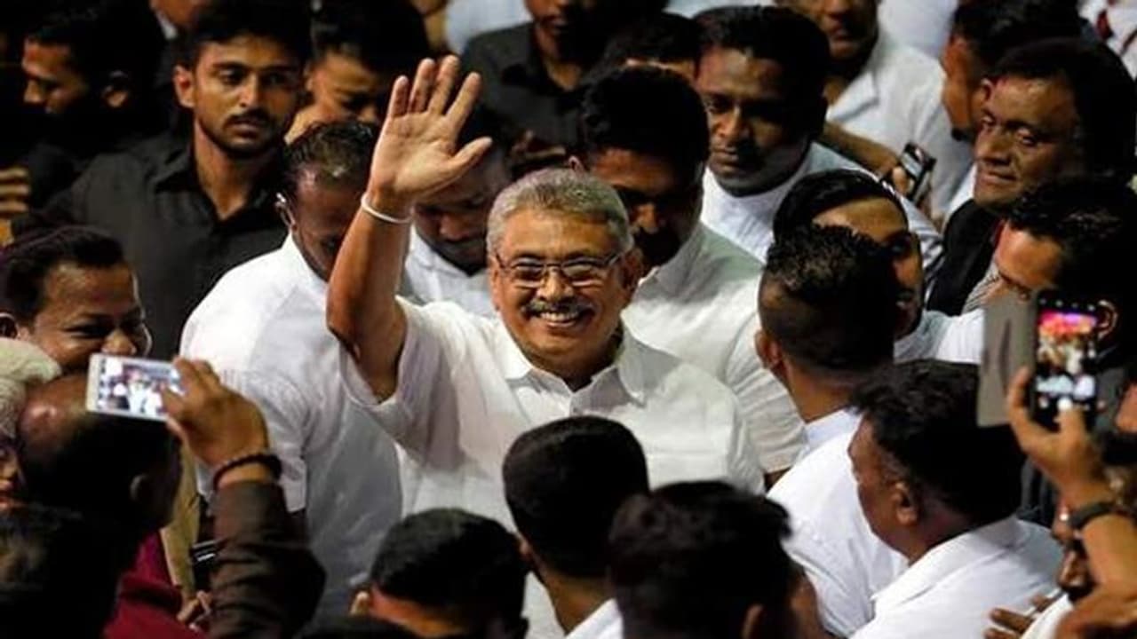 श्रीलंका के राष्ट्रपति गोटबाया राजपक्षे भ्रष्टाचार के सभी आरोपों से मुक्त, यात्रा प्रतिबंध भी हटा श्रीलंका के राष्ट्रपति गोटबाया राजपक्षे भ्रष्टाचार के सभी आरोपों से मुक्त, यात्रा प्रतिबंध भी हटा