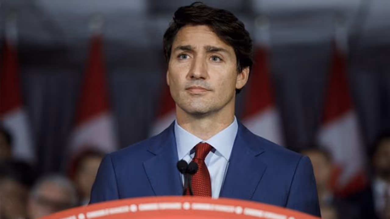 அடிச்சான் பாருடா சிக்ஸர்..! தமிழில் பொங்கல் வாழ்த்து கூறிய கனடா பிரதமர்.! அடிச்சான் பாருடா சிக்ஸர்..! தமிழில் பொங்கல் வாழ்த்து கூறிய கனடா பிரதமர்.!