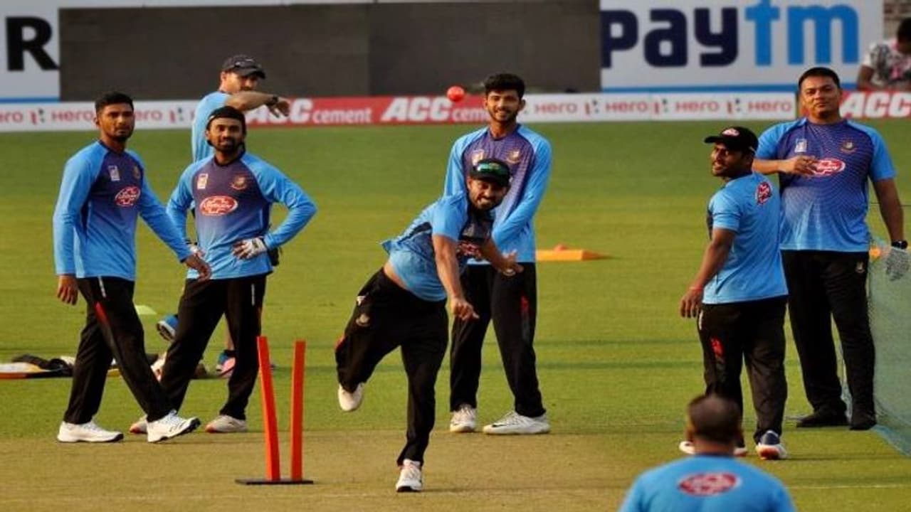 গোধূলিতে গোলাপি বল নয়, সামি আতঙ্কে ভুগছে বাংলাদেশ দল গোধূলিতে গোলাপি বল নয়, সামি আতঙ্কে ভুগছে বাংলাদেশ দল