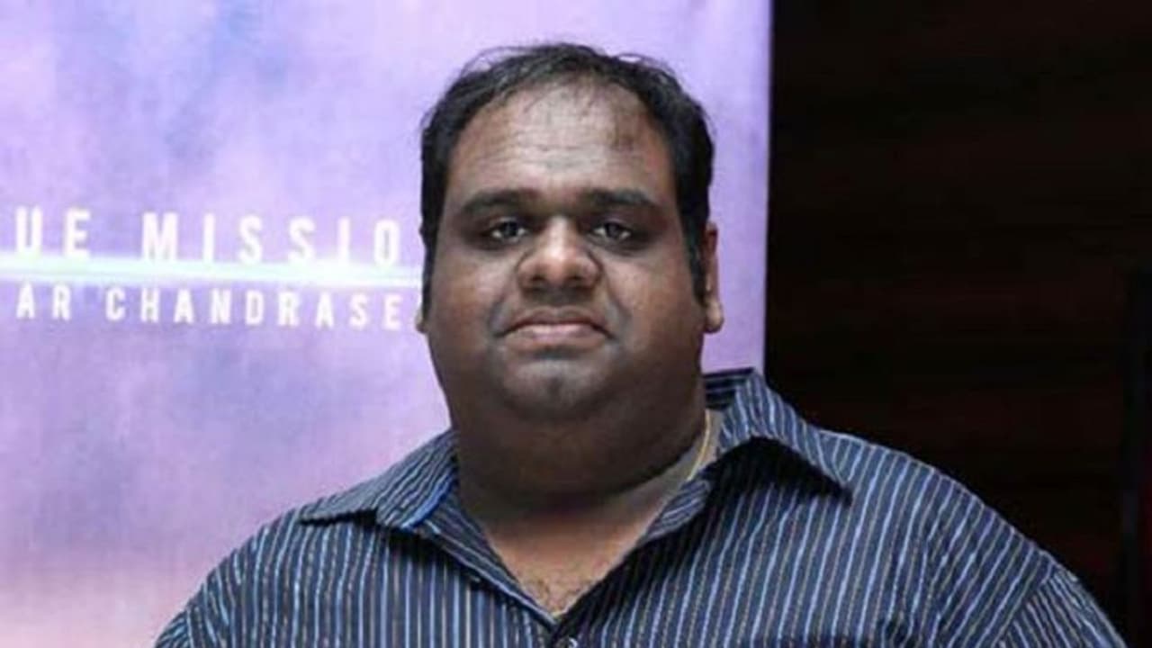 அமலாபாலின் 'AAPP' பட ரிலீசுக்கு நாள் குறித்த படக்குழு...! ஆனால், சொன்ன தேதிக்கு ரிலீஸ் ஆகுமான்னுதான் தெரியலை? ஏன்னா 'லிப்ரா' ராசி அப்படி...! அமலாபாலின் 'AAPP' பட ரிலீசுக்கு நாள் குறித்த படக்குழு...! ஆனால், சொன்ன தேதிக்கு ரிலீஸ் ஆகுமான்னுதான் தெரியலை? ஏன்னா 'லிப்ரா' ராசி அப்படி...!