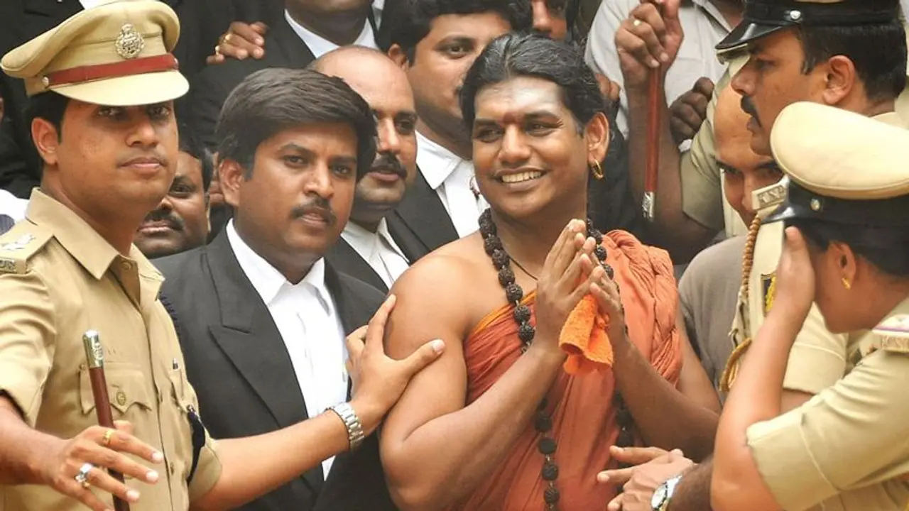 என் உயிரை எடுக்க மாபியா கும்பல் ஸ்கெச் போடுது...!! வாயிலும் வயிற்றிலும் அடித்துக்கொள்ளும் நித்தி..!! என் உயிரை எடுக்க மாபியா கும்பல் ஸ்கெச் போடுது...!! வாயிலும் வயிற்றிலும் அடித்துக்கொள்ளும் நித்தி..!!