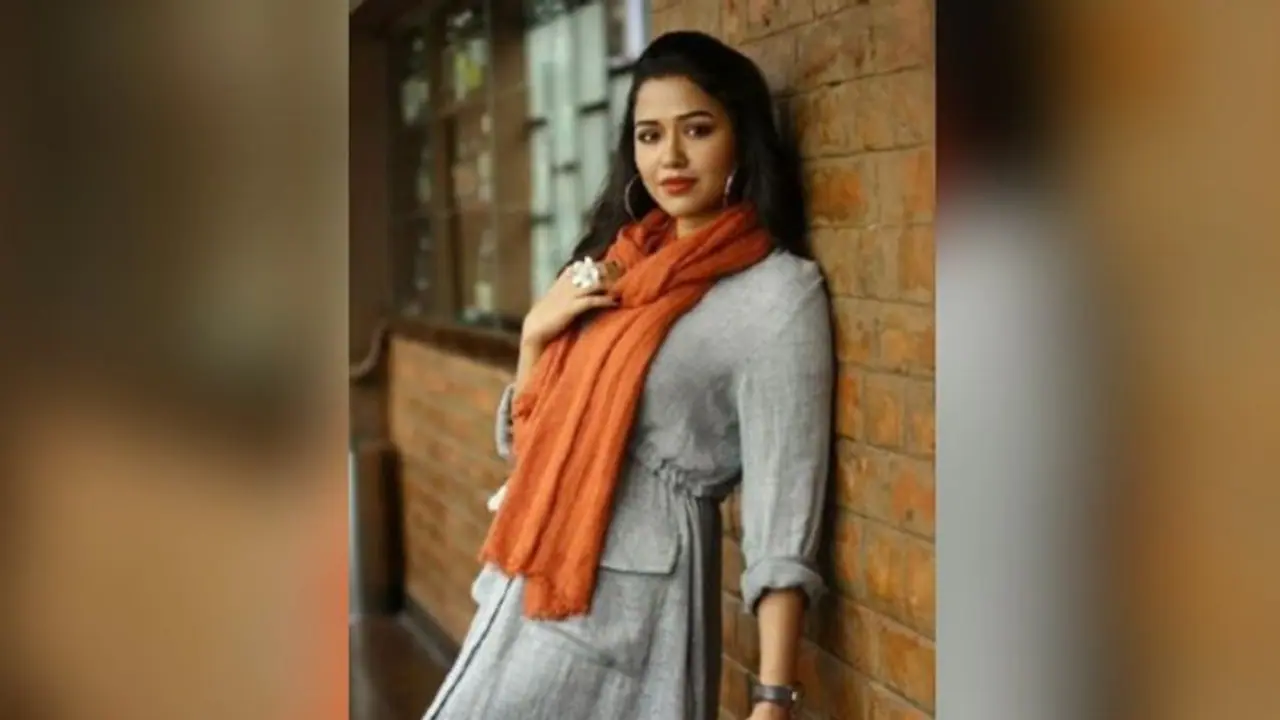 পাহাড়ের কোলে সোহিনি, লকডাউনে নায়িকার মন ভাসল নস্টালজিয়ায় পাহাড়ের কোলে সোহিনি, লকডাউনে নায়িকার মন ভাসল নস্টালজিয়ায়