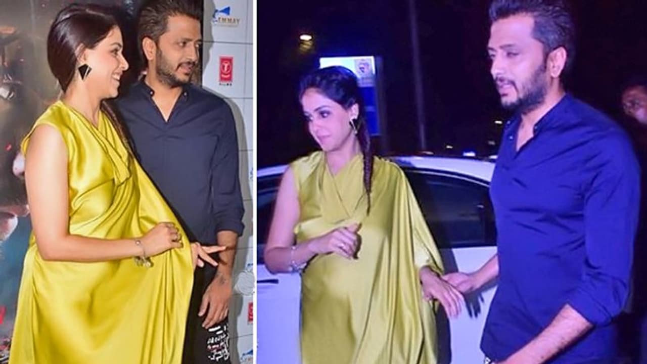 पति का हाथ थामे नजर आई 32 साल की एक्ट्रेस तो लोगों ने पूछा, क्या ये फिर प्रेग्नेंट है पति का हाथ थामे नजर आई 32 साल की एक्ट्रेस तो लोगों ने पूछा, क्या ये फिर प्रेग्नेंट है