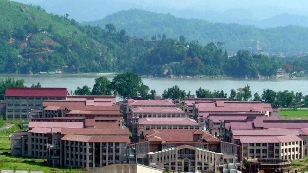 जापान से इंटर्नशिप करने भारत आया था छात्र, IIT गुवाहाटी में मिला शव जापान से इंटर्नशिप करने भारत आया था छात्र, IIT गुवाहाटी में मिला शव