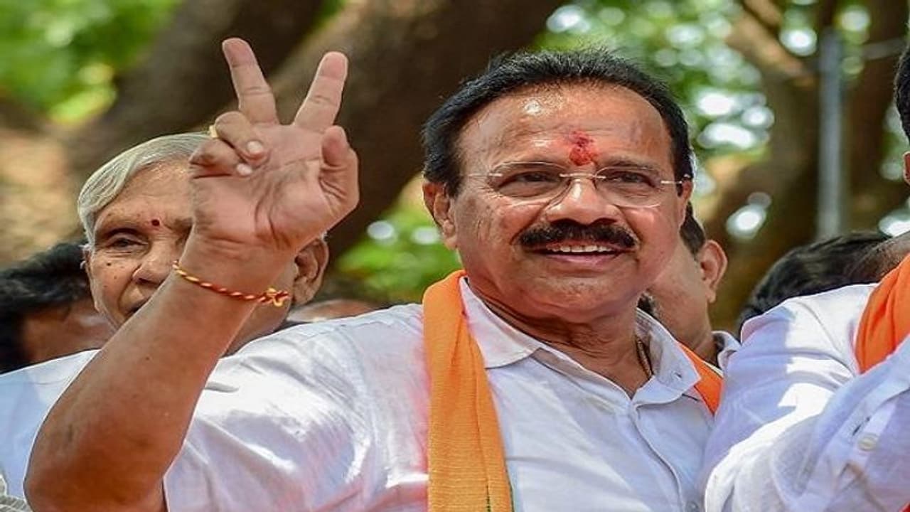 'ಬೈ ಎಲೆಕ್ಷನ್ ರಿಸಲ್ಟ್ ಬಳಿಕ ಮನೆಗೆ ಮೂವರು ಹೊಸ ಸೊಸೆಯಂದಿರು ಬರ್ತಾರೆ'