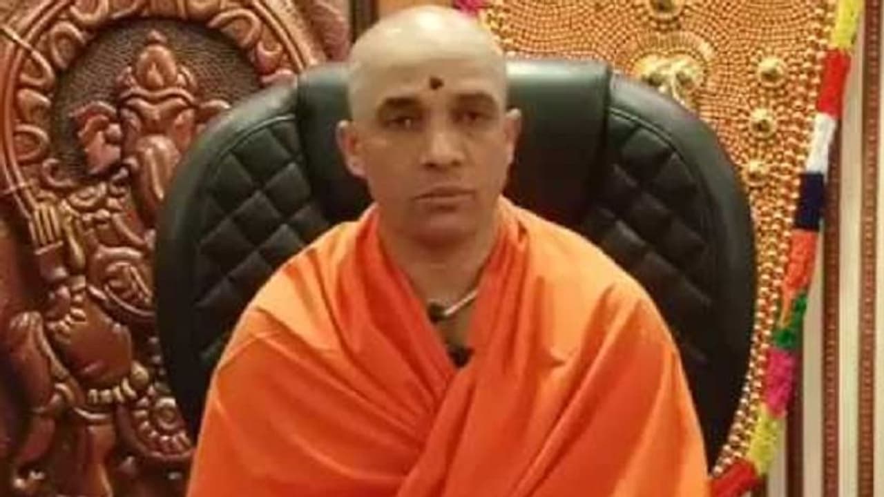 ಮಂಡ್ಯ: ಚುಂಚನಗಿರಿ ಶ್ರೀಗಳ ಹೆಸರು ದುರ್ಬಳಕೆ ಮಂಡ್ಯ: ಚುಂಚನಗಿರಿ ಶ್ರೀಗಳ ಹೆಸರು ದುರ್ಬಳಕೆ