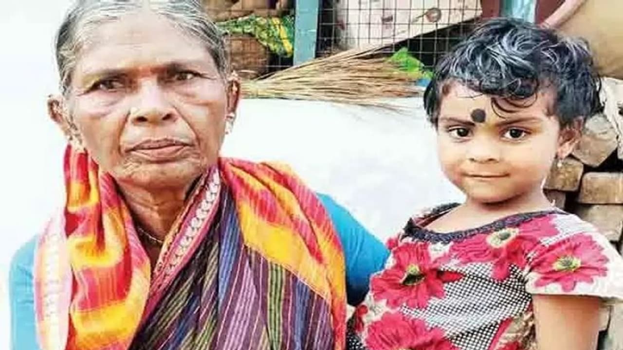 ಕಂಪ್ಲಿ: ನಾಪತ್ತೆಯಾಗಿದ್ದ ಮಗು ಬರೋಬ್ಬರಿ 3 ವರ್ಷಗಳ ಬಳಿಕ ಪ್ರತ್ಯಕ್ಷ! ಕಂಪ್ಲಿ: ನಾಪತ್ತೆಯಾಗಿದ್ದ ಮಗು ಬರೋಬ್ಬರಿ 3 ವರ್ಷಗಳ ಬಳಿಕ ಪ್ರತ್ಯಕ್ಷ!