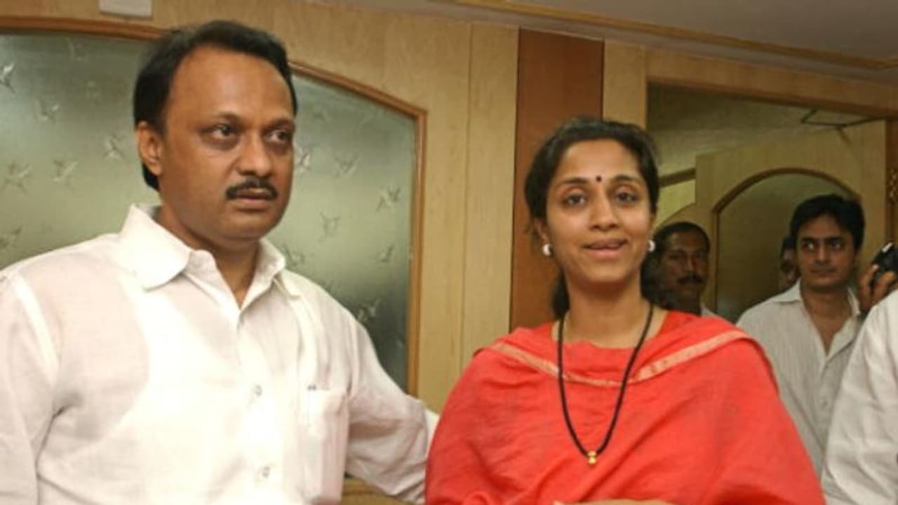 পিছন থেকে ছুরি, ভাঙল পরিবারও, রাজনৈতিক উত্তাপে নজর কাড়ছে বোনের অভিমান পিছন থেকে ছুরি, ভাঙল পরিবারও, রাজনৈতিক উত্তাপে নজর কাড়ছে বোনের অভিমান