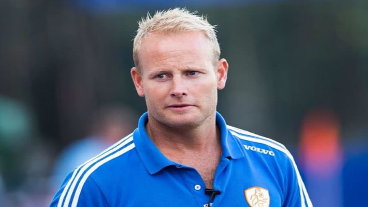 तोक्यों आलंपिक को लेकर भारतीय महिला हॉकी टीम की तैयारियां हुईं तेज, कोच ने कही यह बड़ी बात तोक्यों आलंपिक को लेकर भारतीय महिला हॉकी टीम की तैयारियां हुईं तेज, कोच ने कही यह बड़ी बात